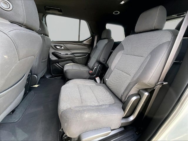 Used 2023 Chevrolet Traverse LT AWD/4WD image 15