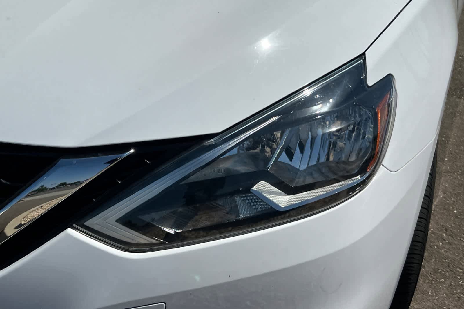 Used 2017 Nissan Sentra SV FWD image 11
