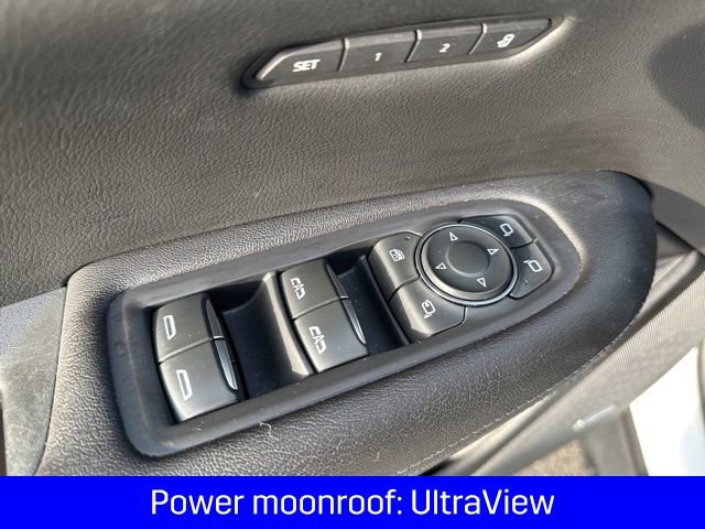 Used 2022 Cadillac XT5 Premium Luxury image 14