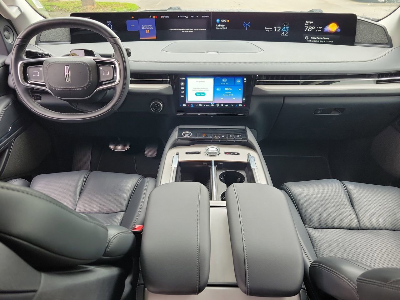 Used 2026 Lincoln Navigator Reserve AWD/4WD image 12