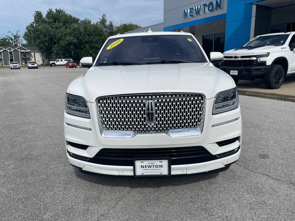 Used 2020 Lincoln Navigator Reserve w/ Equipment Group 208A Reserve AWD/4WD image 2