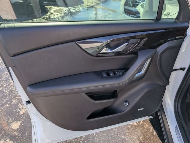 Used 2019 Chevrolet Blazer Premier w/ Sun and Wheels Package AWD/4WD image 14
