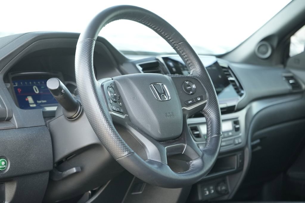 Used 2024 Honda Passport EX-L image 28