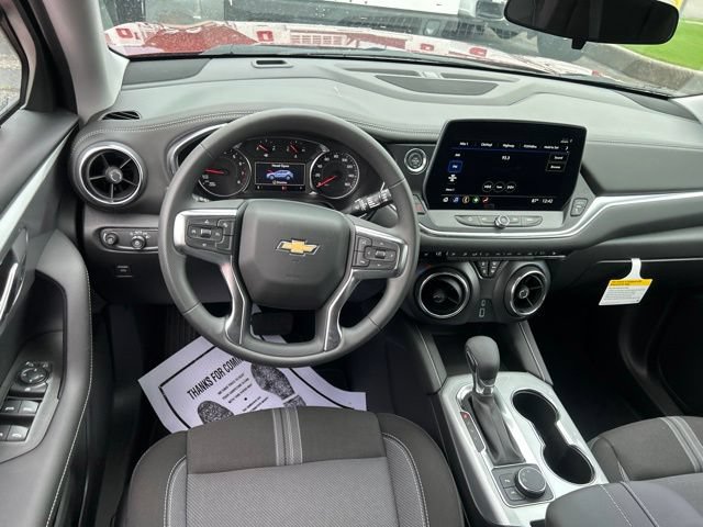 New 2026 Chevrolet Blazer LT FWD image 27