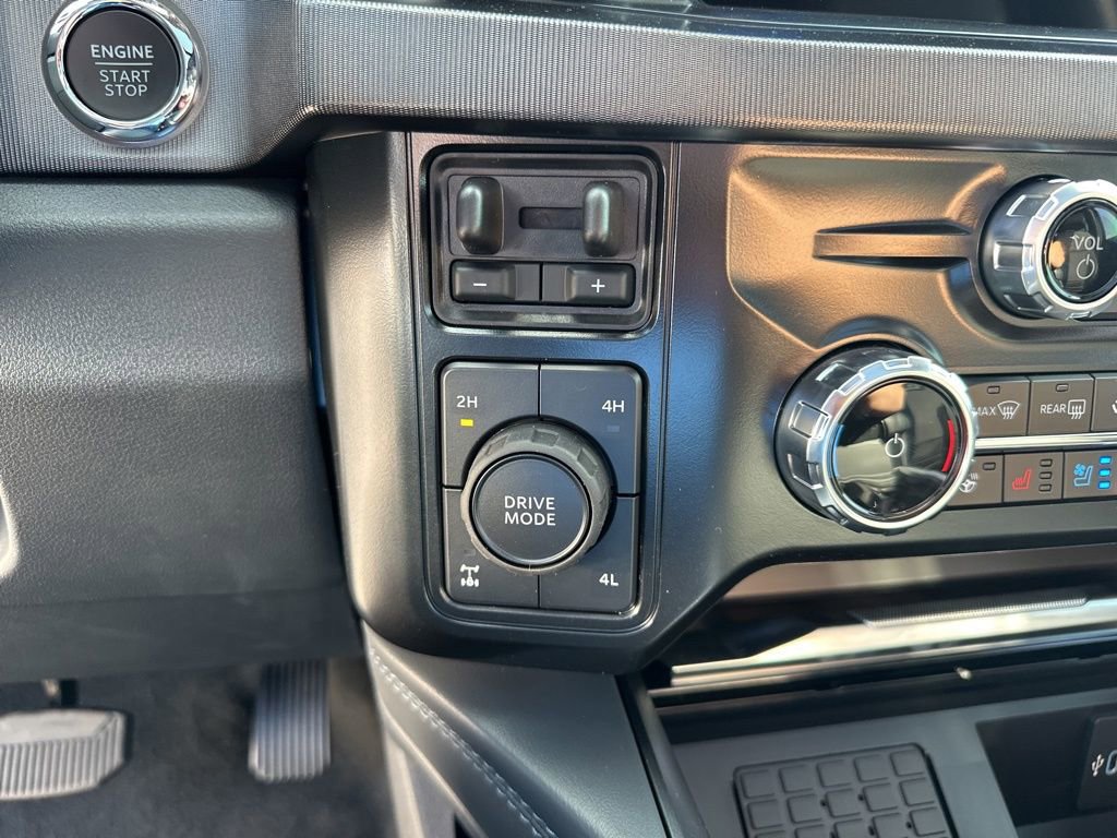 New 2026 Ford F250 Platinum image 35