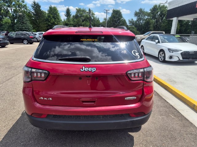 Used 2021 Jeep Compass Latitude AWD/4WD image 7
