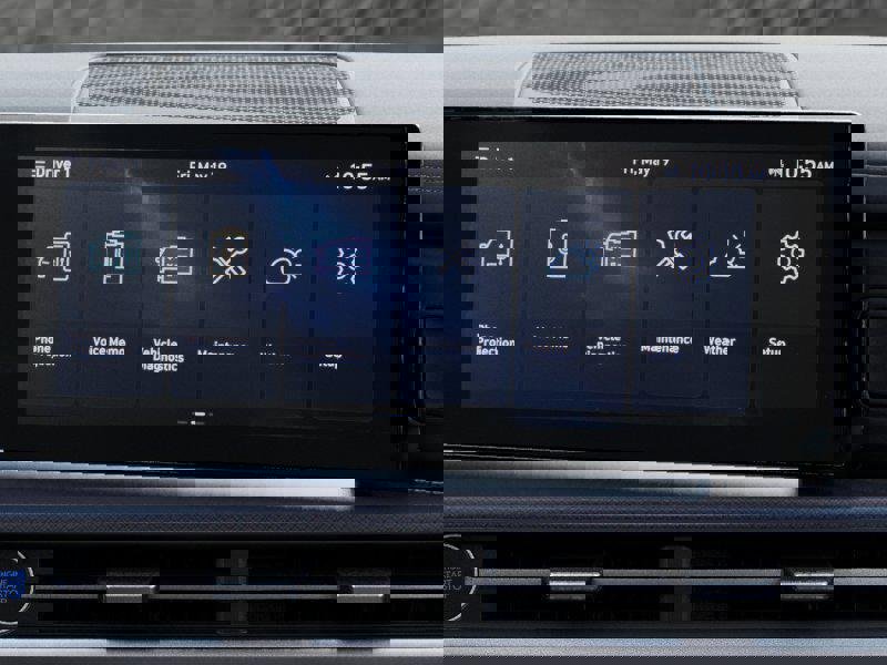 New 2026 Hyundai Santa Fe SE image 13