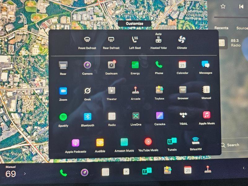 Used 2023 Tesla Model X Plaid image 42