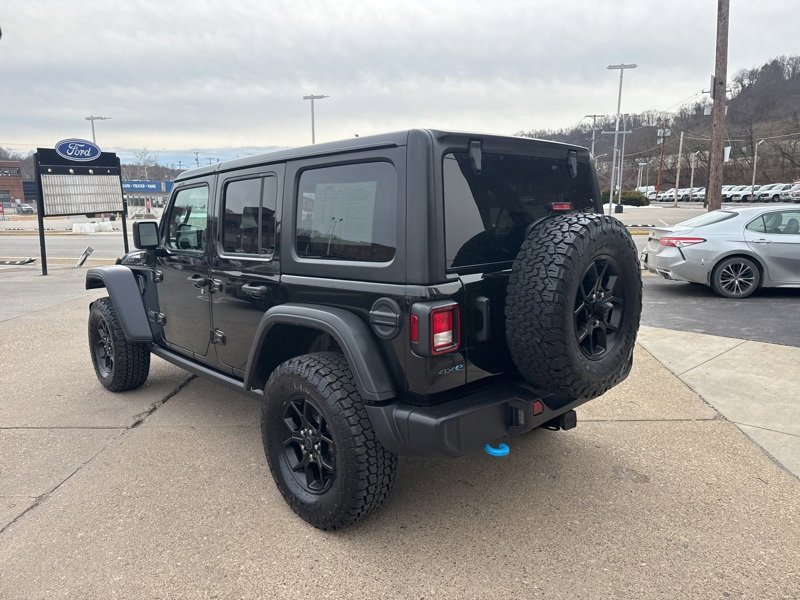 Used 2024 Jeep Wrangler Unlimited image 5