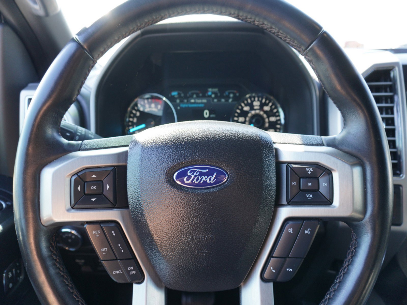 Used 2020 Ford F150 Platinum w/ Equipment Group 701A Luxury image 28