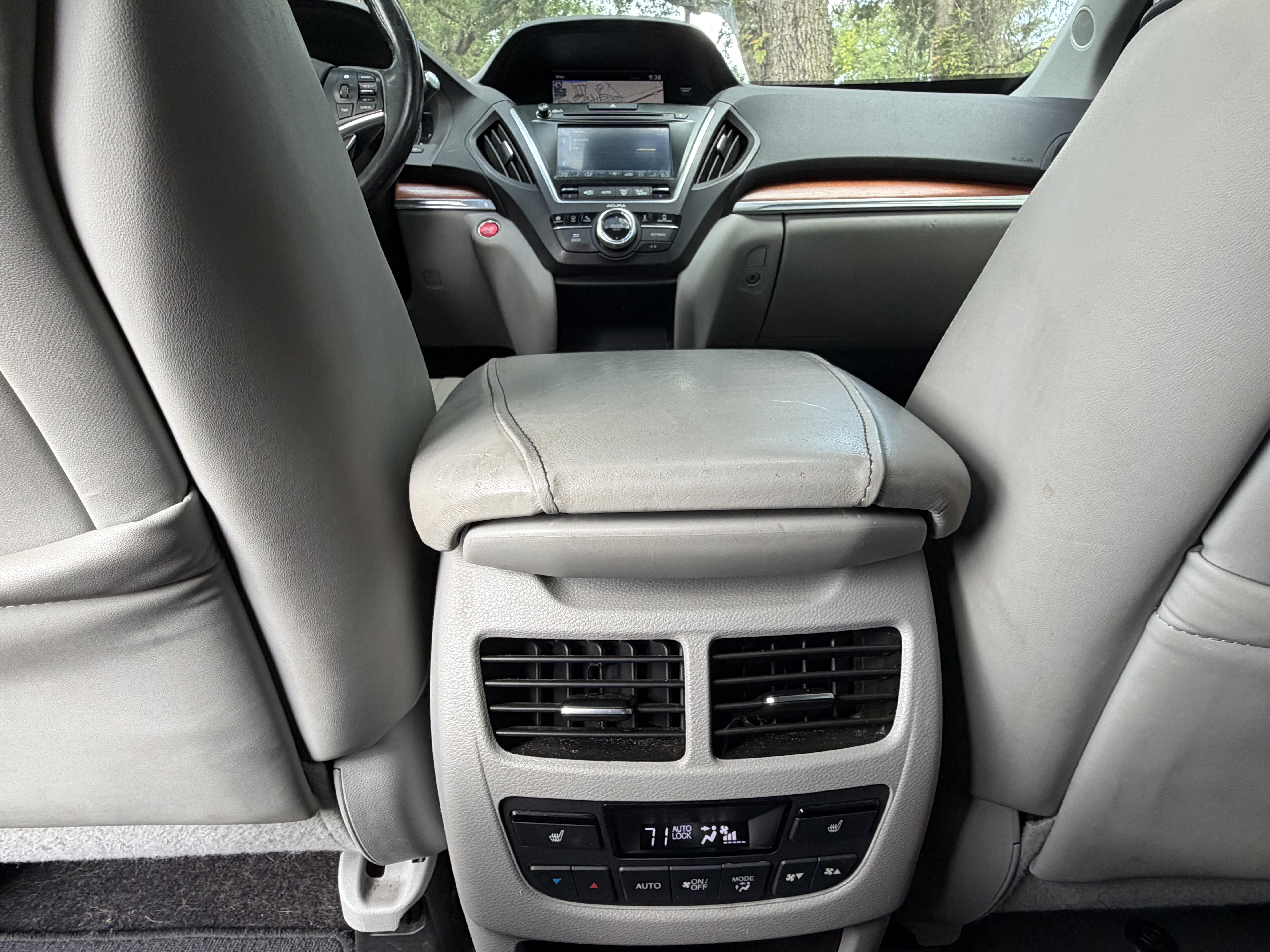 Used 2018 Acura MDX FWD w/ Advance Package image 36