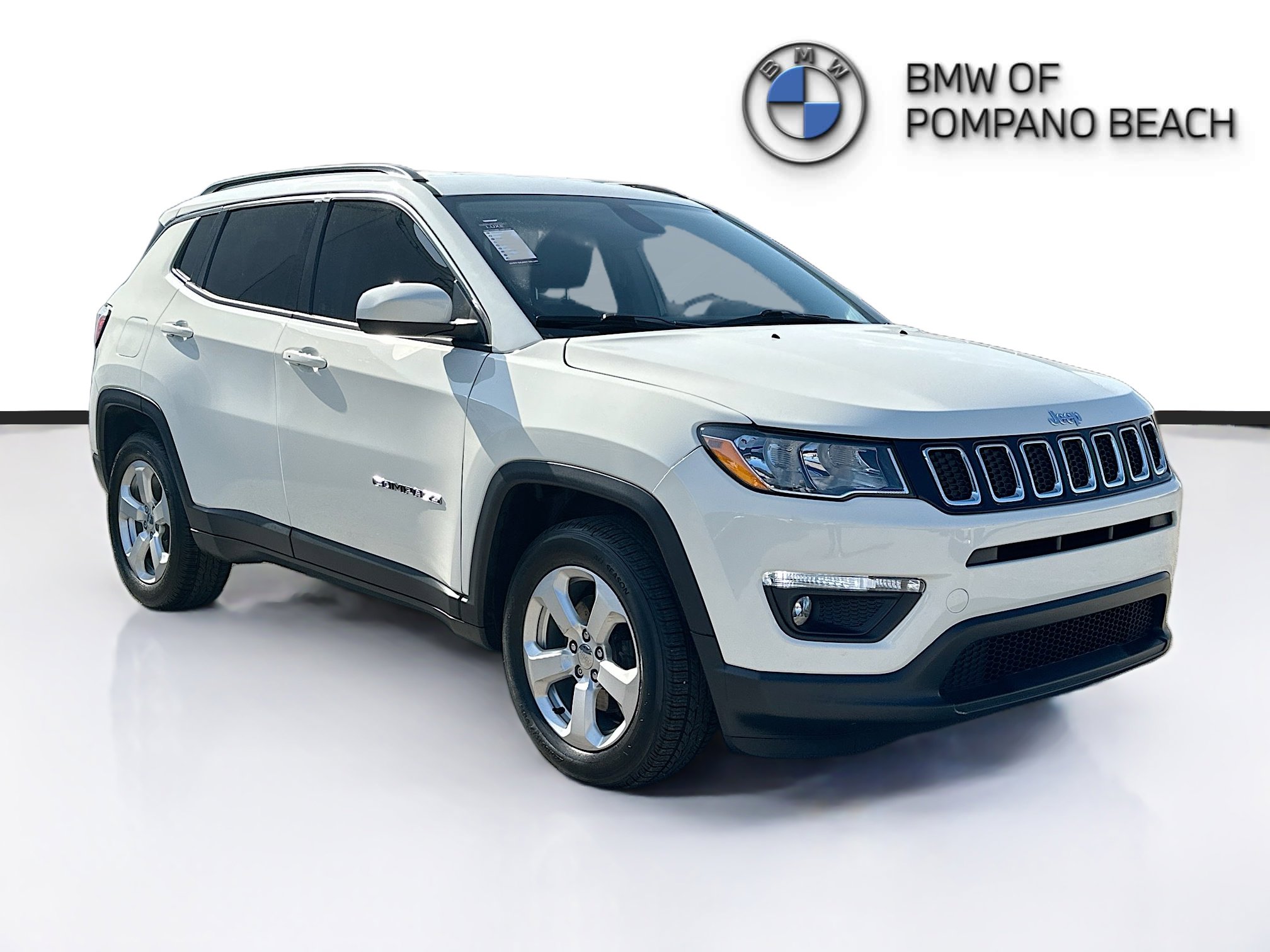 Used 2018 Jeep Compass Latitude w/ Popular Equipment Group image 1