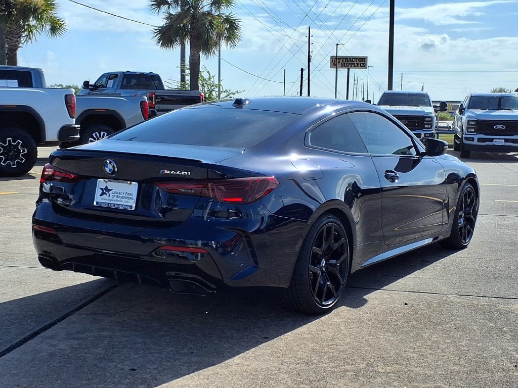 Used 2026 BMW M440i Coupe w/ Premium Package RWD image 2