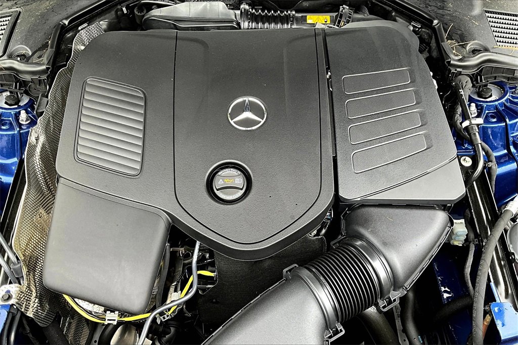 Used 2024 Mercedes-Benz CLE 300 4MATIC Coupe image 34