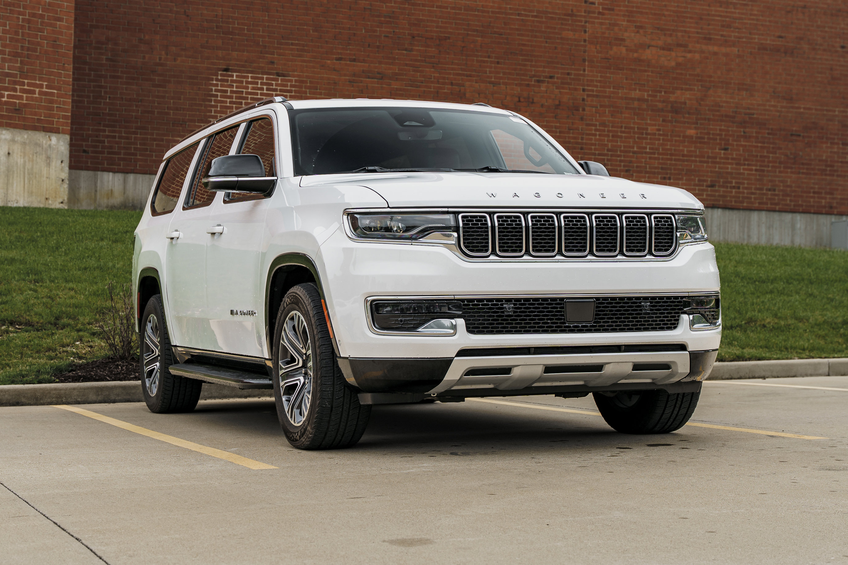 Used 2023 Jeep Wagoneer L Series II