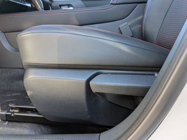 New 2026 Nissan Kicks SR w/ Cold Weather Package image 15