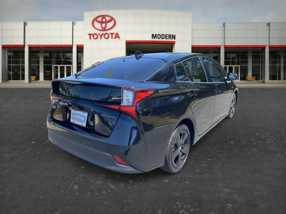Certified 2022 Toyota Prius FWD image 4