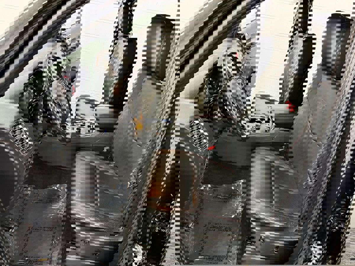 Used 2015 Dodge Durango R/T image 11