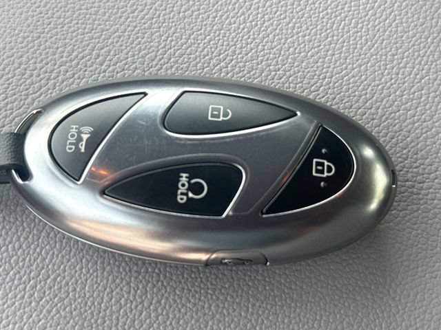 Certified 2026 Hyundai Elantra Hybrid FWD image 29