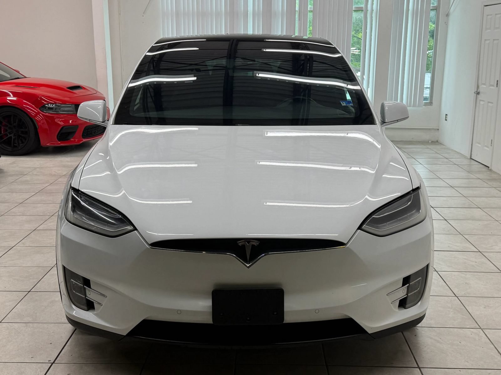 Used 2016 Tesla Model X 75D AWD/4WD image 2
