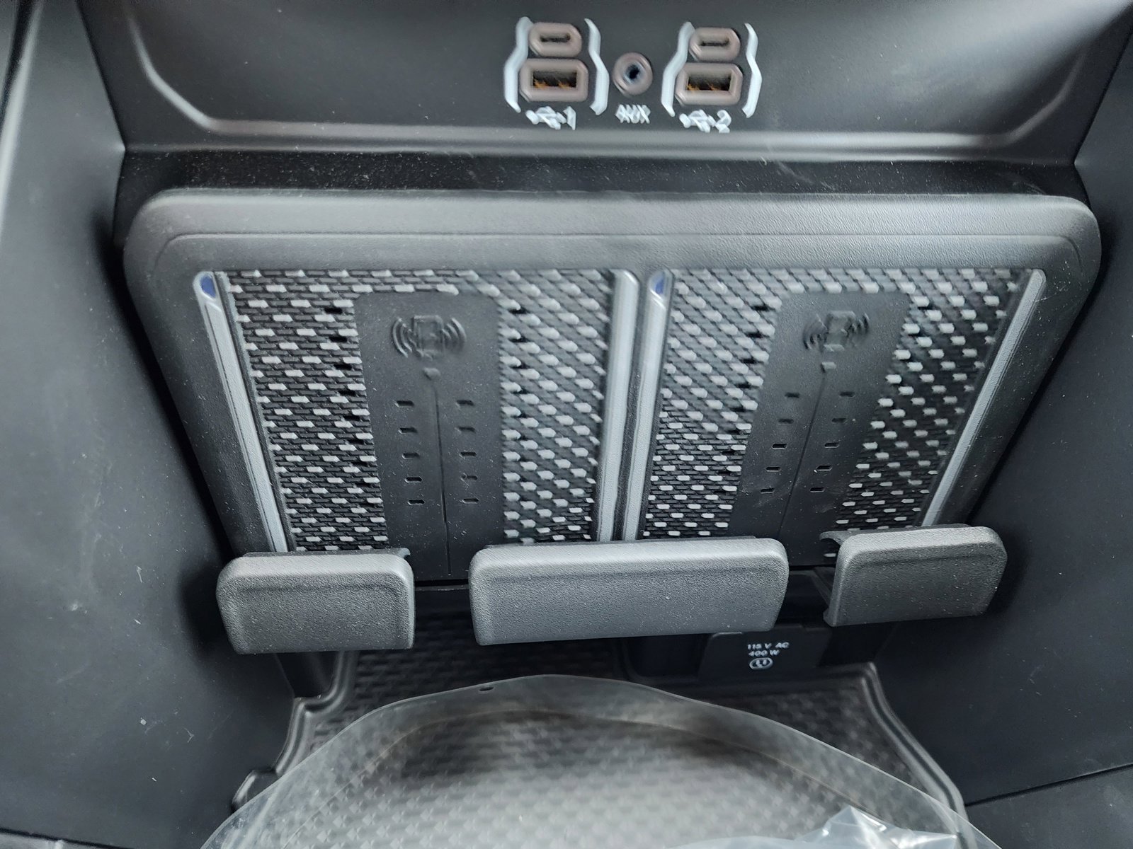 New 2026 RAM 2500 Laramie AWD/4WD image 23
