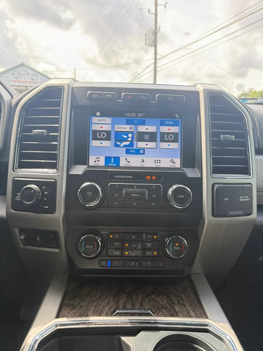 Used 2019 Ford F350 Lariat w/ Lariat Value Package AWD/4WD image 27
