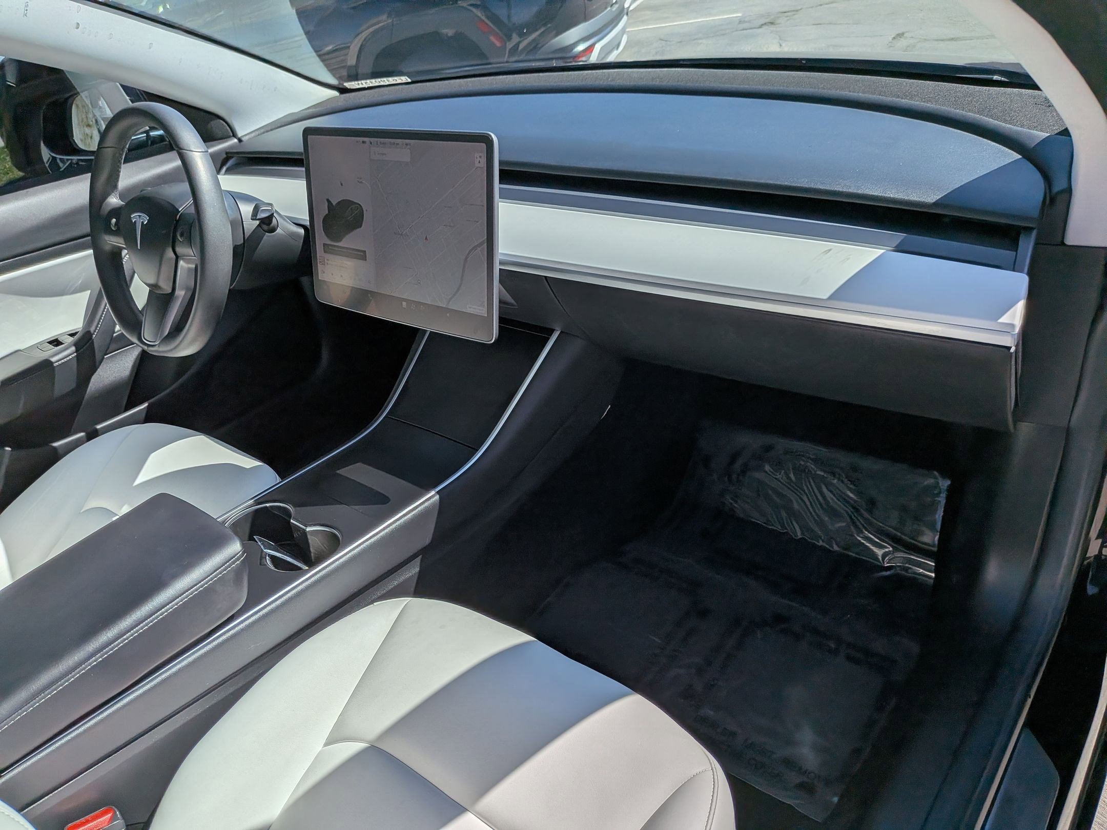 Used 2020 Tesla Model 3 Long Range image 32