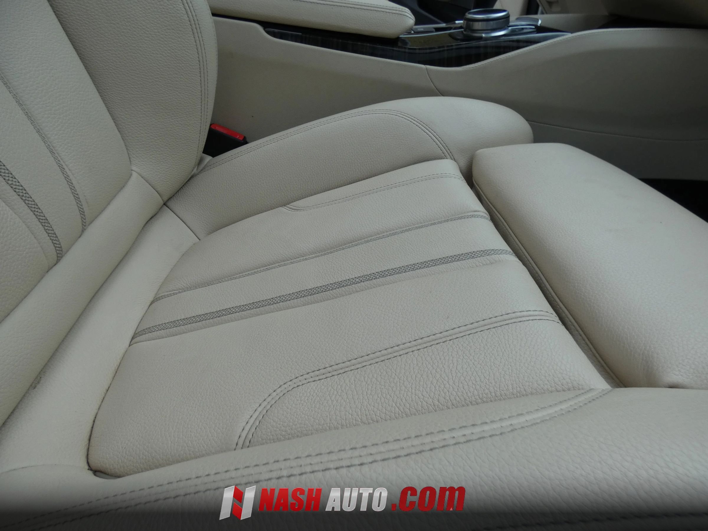 Used 2017 BMW 540i RWD image 31