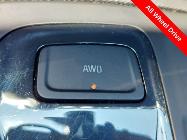 Used 2024 Chevrolet Equinox RS AWD/4WD image 18