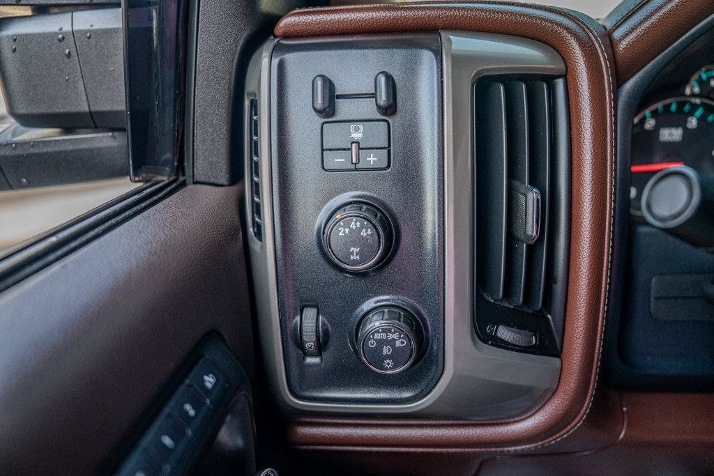Used 2015 Chevrolet Silverado 2500 High Country w/ Duramax Plus Package AWD/4WD image 35