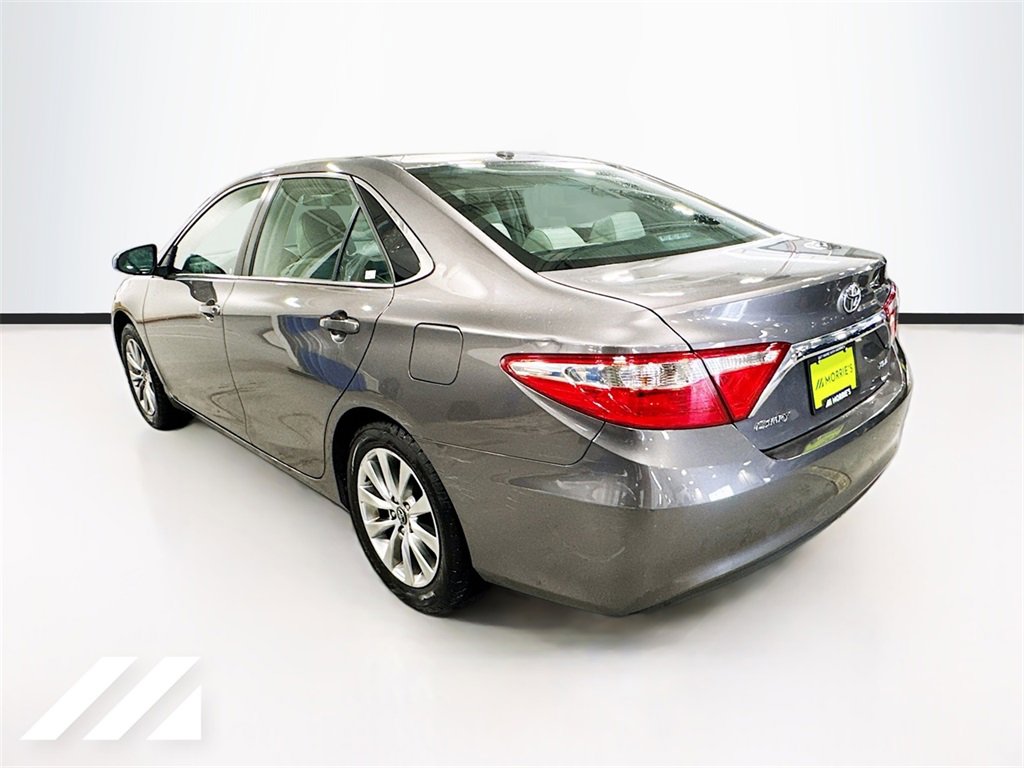 Used 2017 Toyota Camry XLE image 7