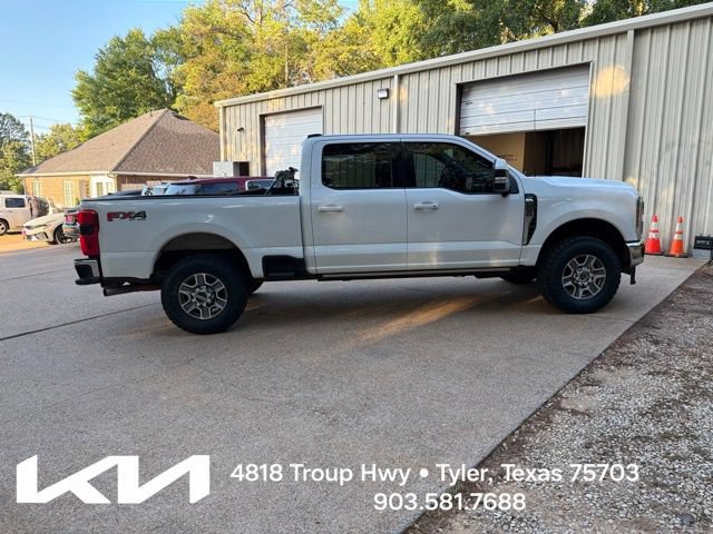Used 2023 Ford F250 Lariat w/ FX4 Off-Road Package AWD/4WD image 18