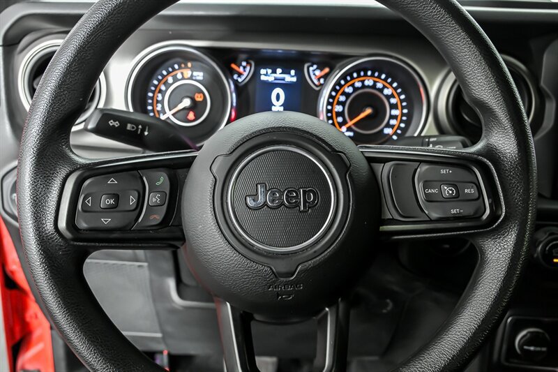 Used 2018 Jeep Wrangler Unlimited Sport AWD/4WD image 20