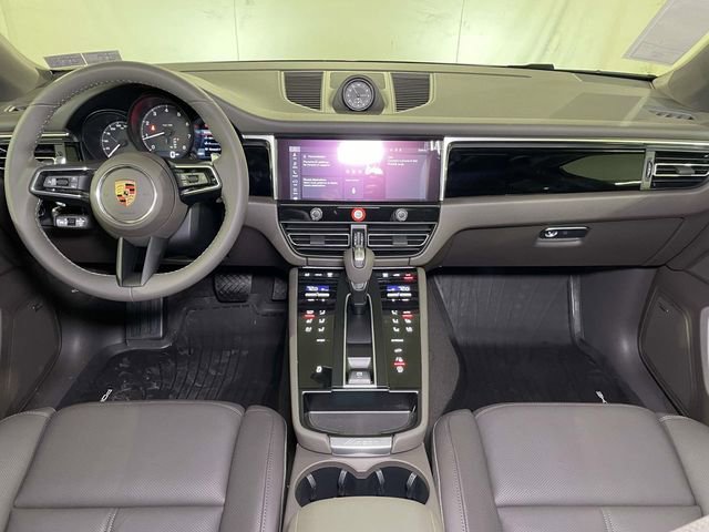 New 2026 Porsche Macan image 26