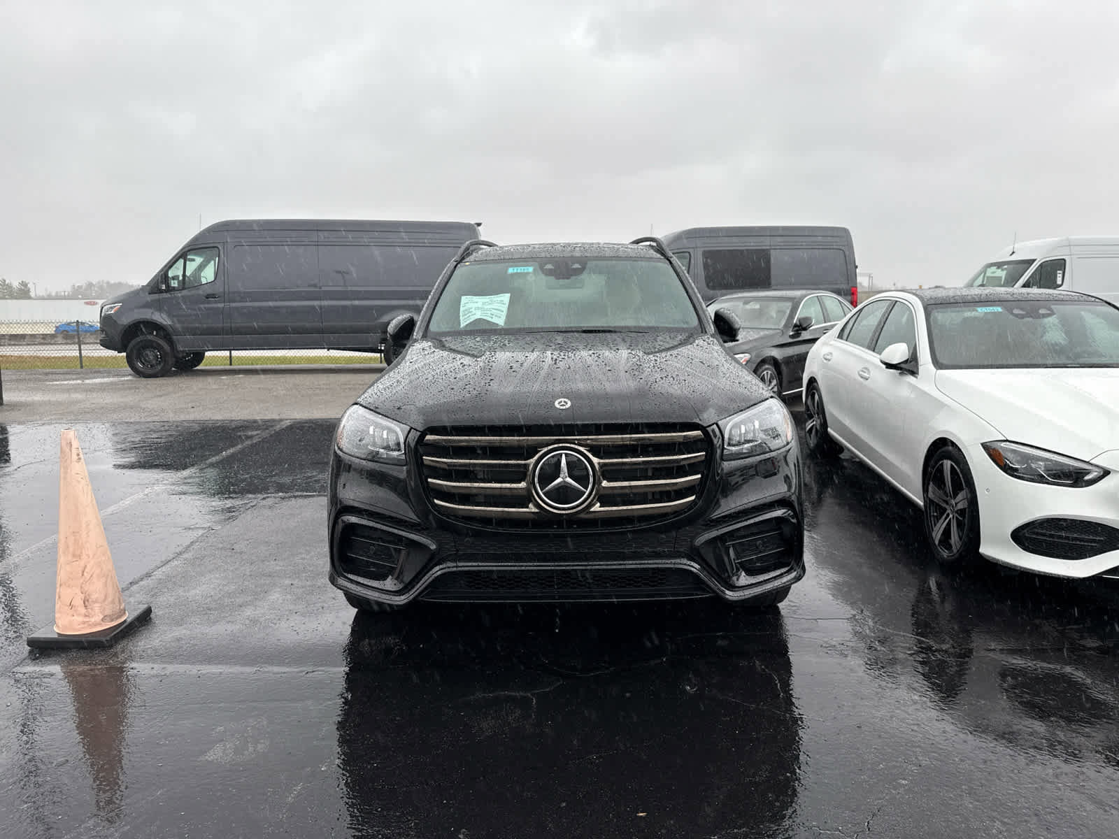 New 2026 Mercedes-Benz GLS 450 4MATIC image 7