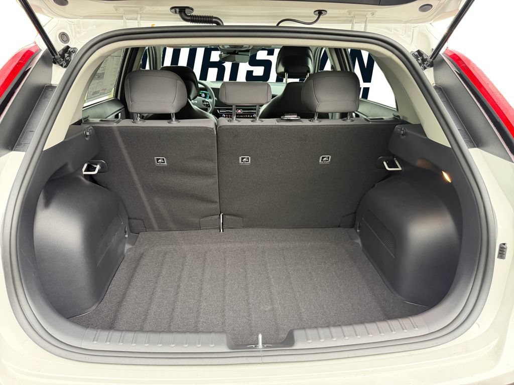 New 2026 Kia Niro LX FWD image 9