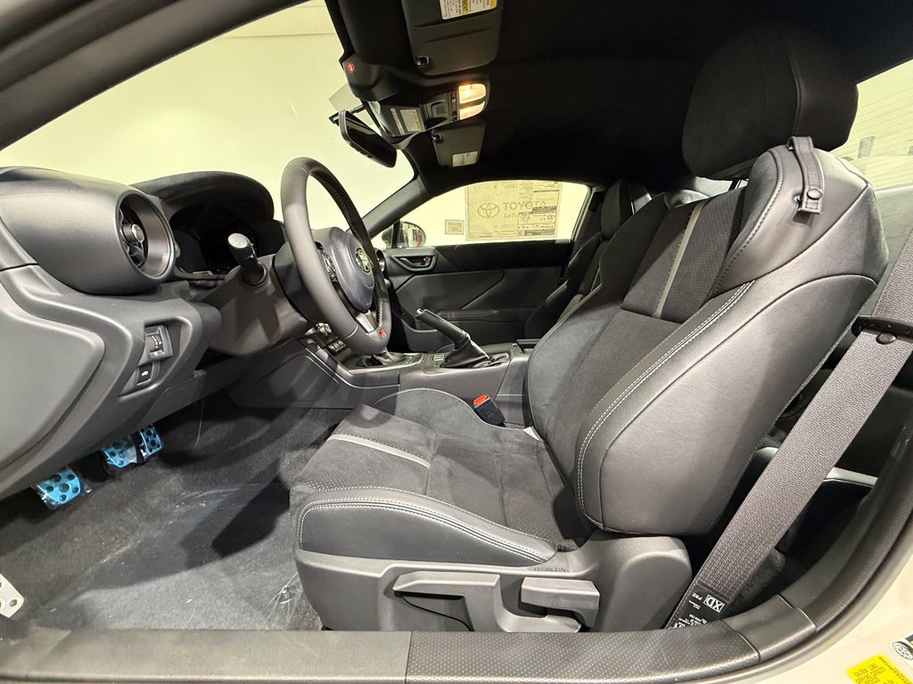 New 2026 Toyota GR86 Premium w/ Performance Package RWD image 12