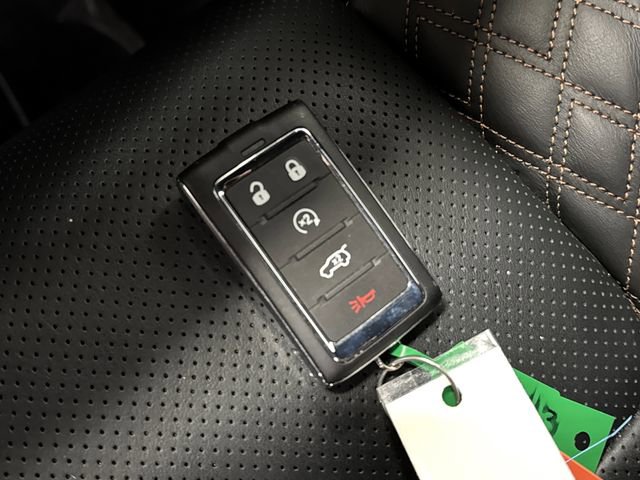 Used 2024 Jeep Grand Cherokee L Summit w/ Advanced Protech Group IV image 30