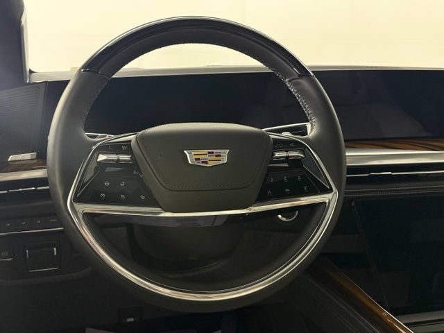 Used 2026 Cadillac Escalade Platinum Luxury AWD/4WD image 25