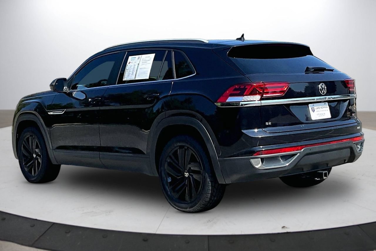 Used 2022 Volkswagen Atlas Cross Sport SE w/ Panoramic Sunroof Package AWD/4WD image 7
