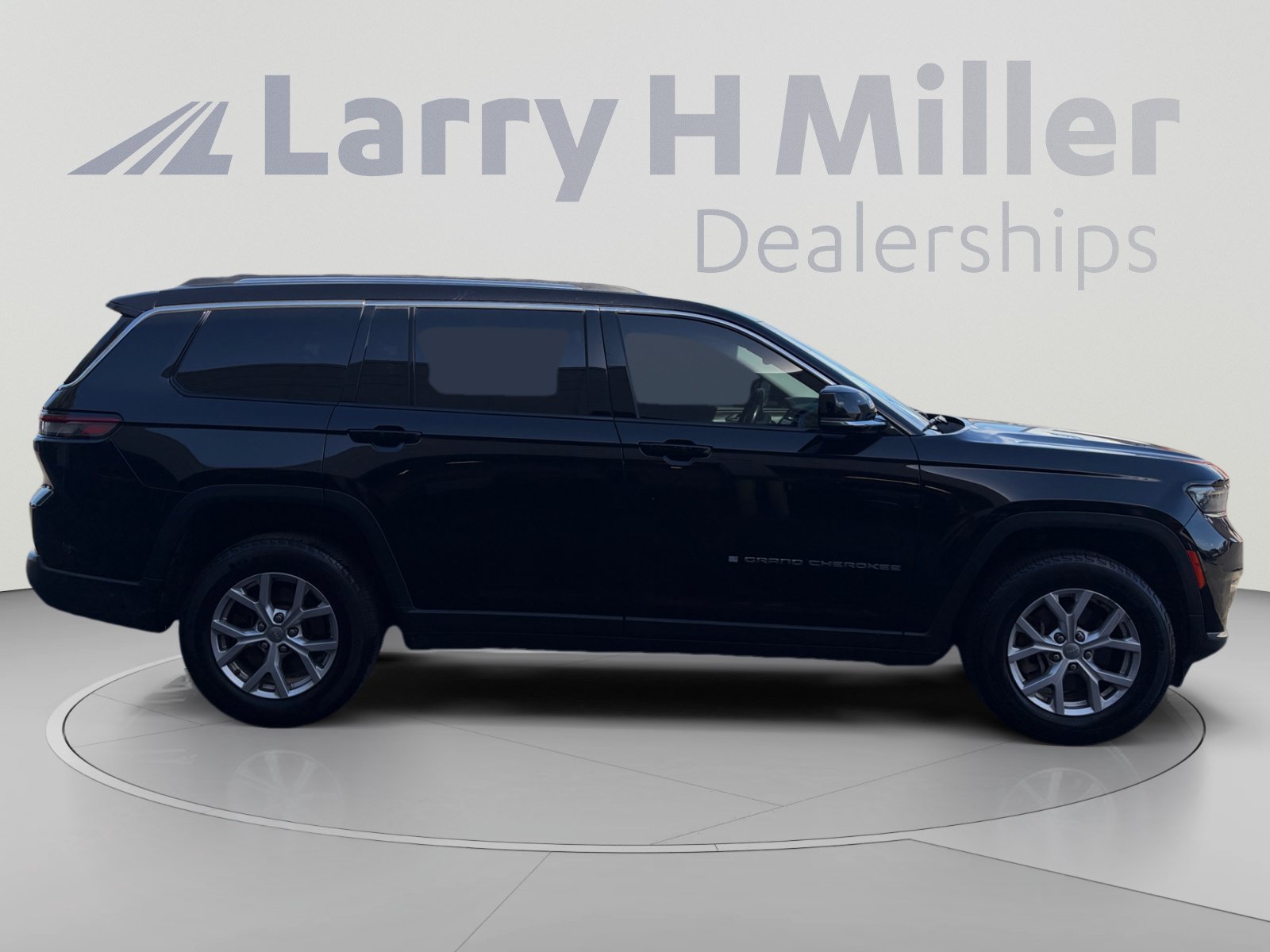 Used 2021 Jeep Grand Cherokee L Limited AWD/4WD image 6