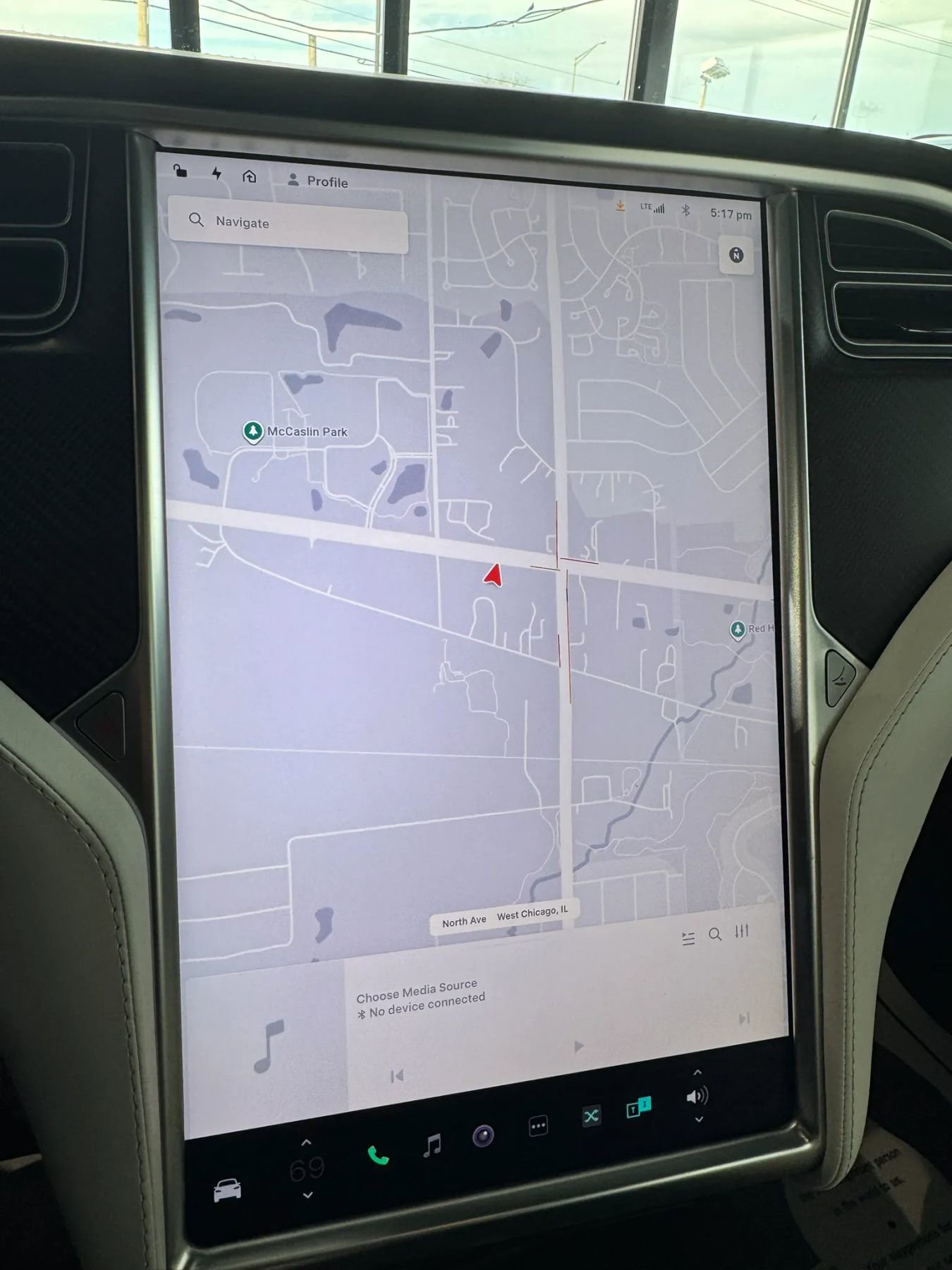 Used 2017 Tesla Model X 100D image 27