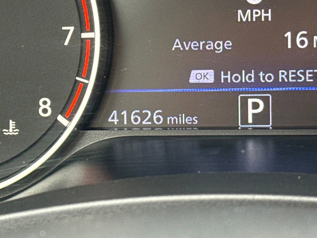 Used 2025 Nissan Altima 2.5 SV image 13