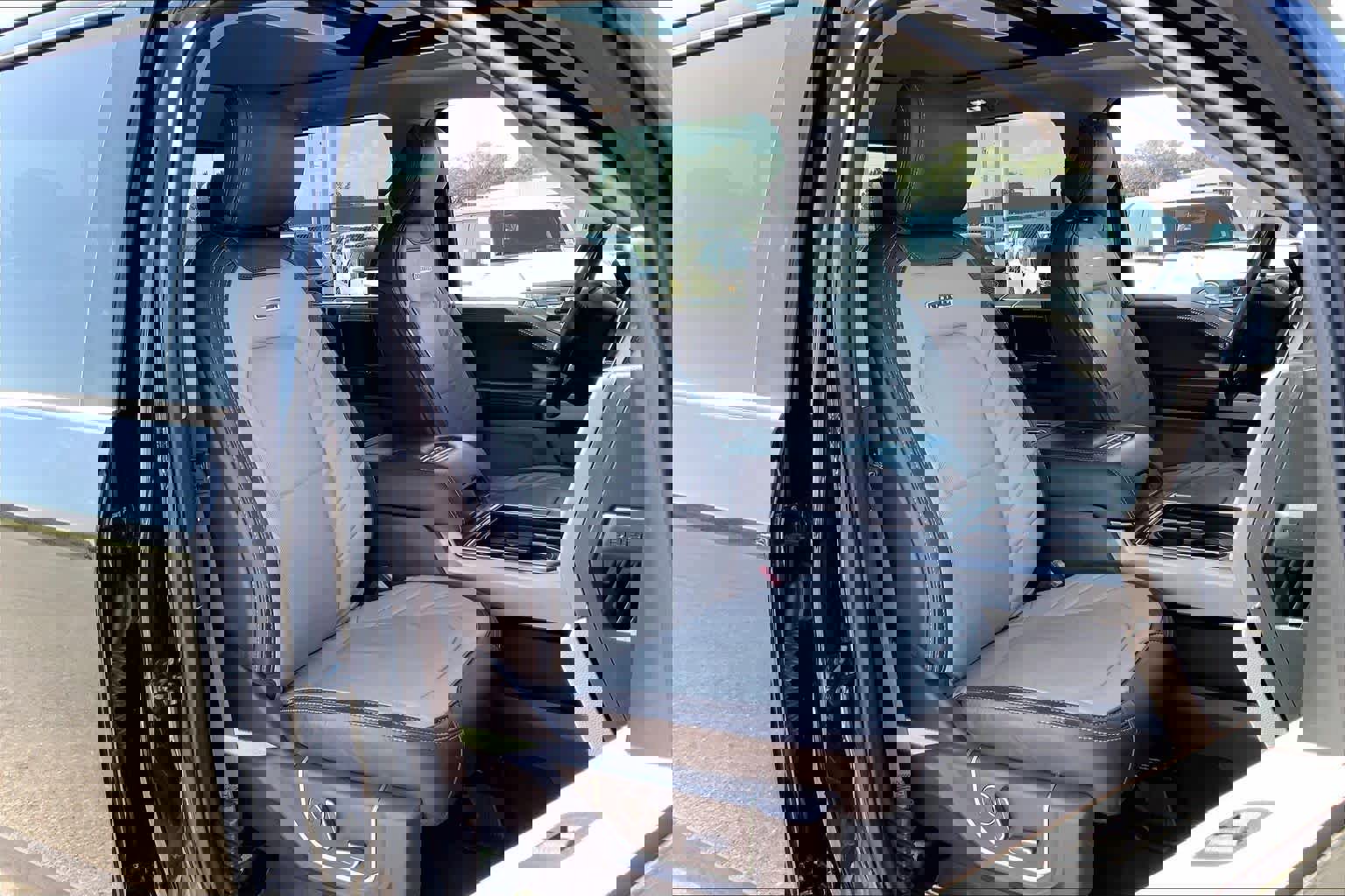 Used 2019 Ford F250 Limited image 8