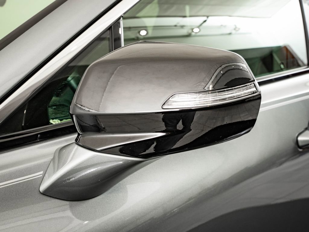 Used 2024 Acura ZDX A-Spec image 16