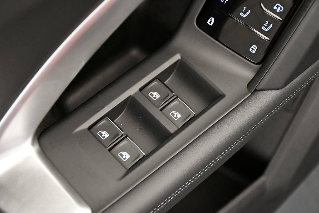 Certified 2025 Audi Q5 2.0T Premium Plus w/ Premium Plus image 34