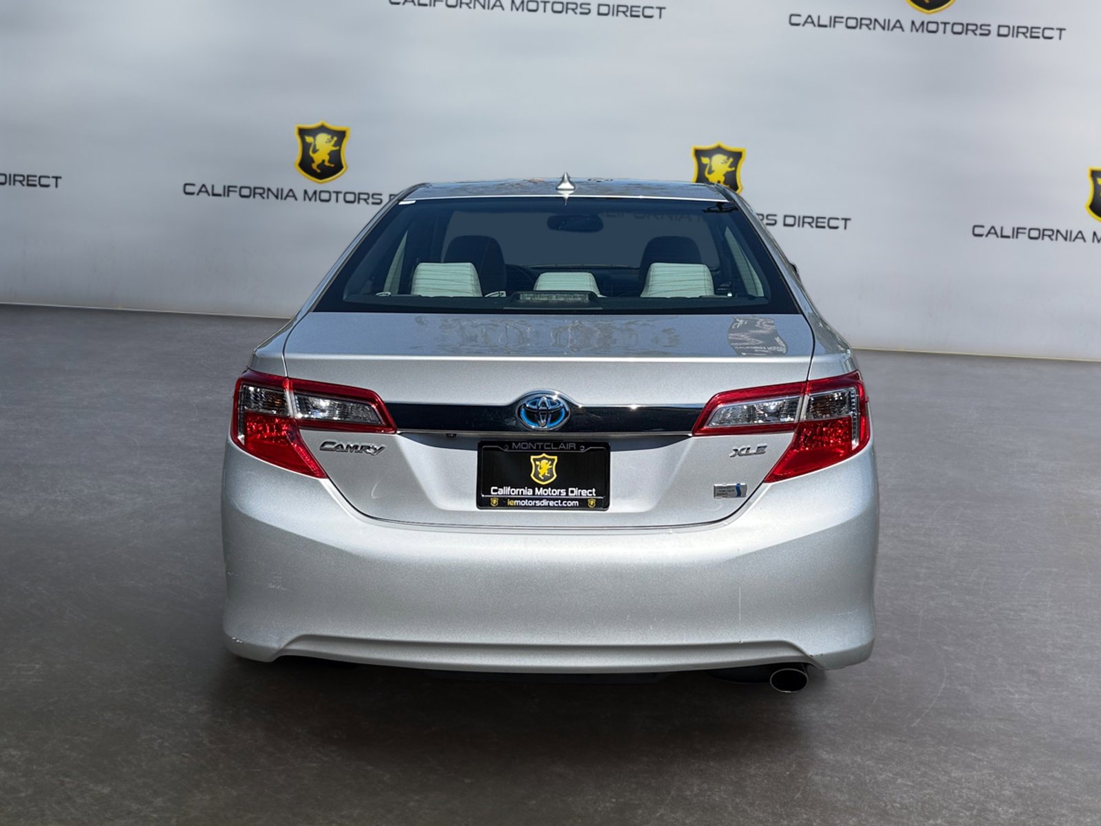 Used 2012 Toyota Camry XLE w/ Leather Pkg image 4