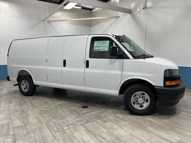 New 2026 Chevrolet Express 3500 Extended w/ Driver Convenience Package RWD image 1
