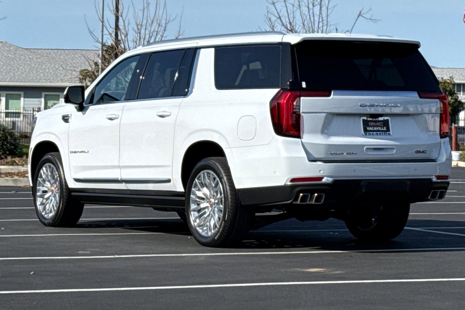 New 2026 GMC Yukon XL Denali w/ Denali Reserve Package image 7