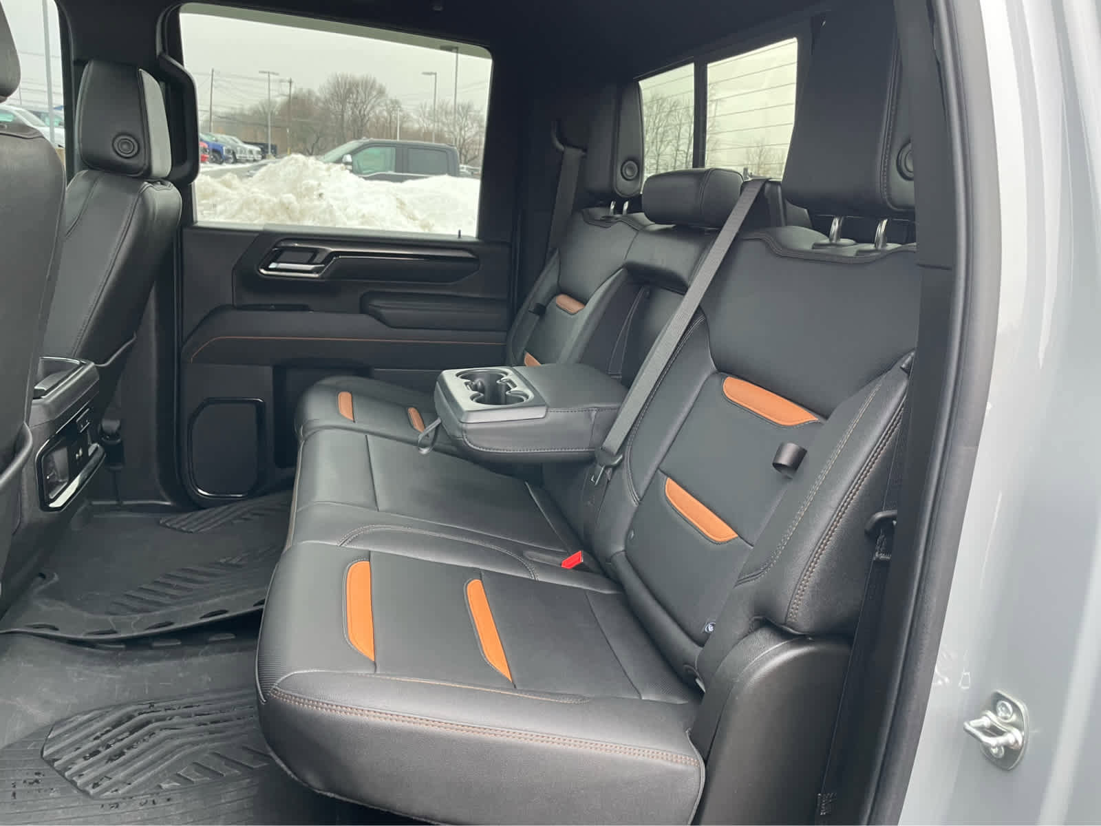 Used 2025 GMC Sierra 2500 AT4 w/ AT4 Premium Plus Package image 35